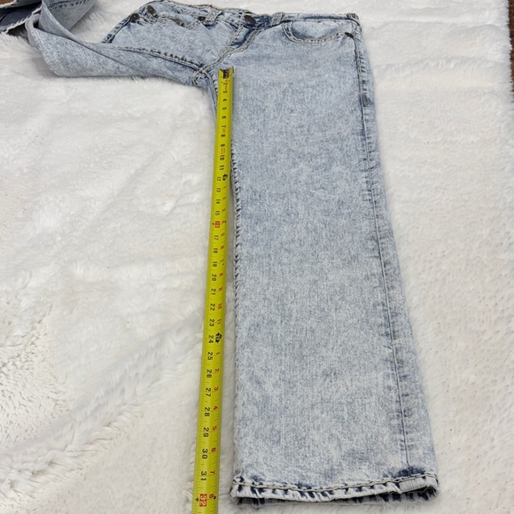 True Religion ,Ricky,size 33,Light Blue relaxed straight. - Picture 11 of 17